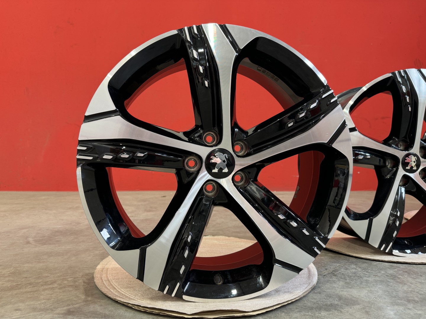 R19 5x108 OE Chery FOR Peugeot 308 308SW 408 508 607 3008 4008 5008 408 408X - 7J ET33 NEW DEMO 