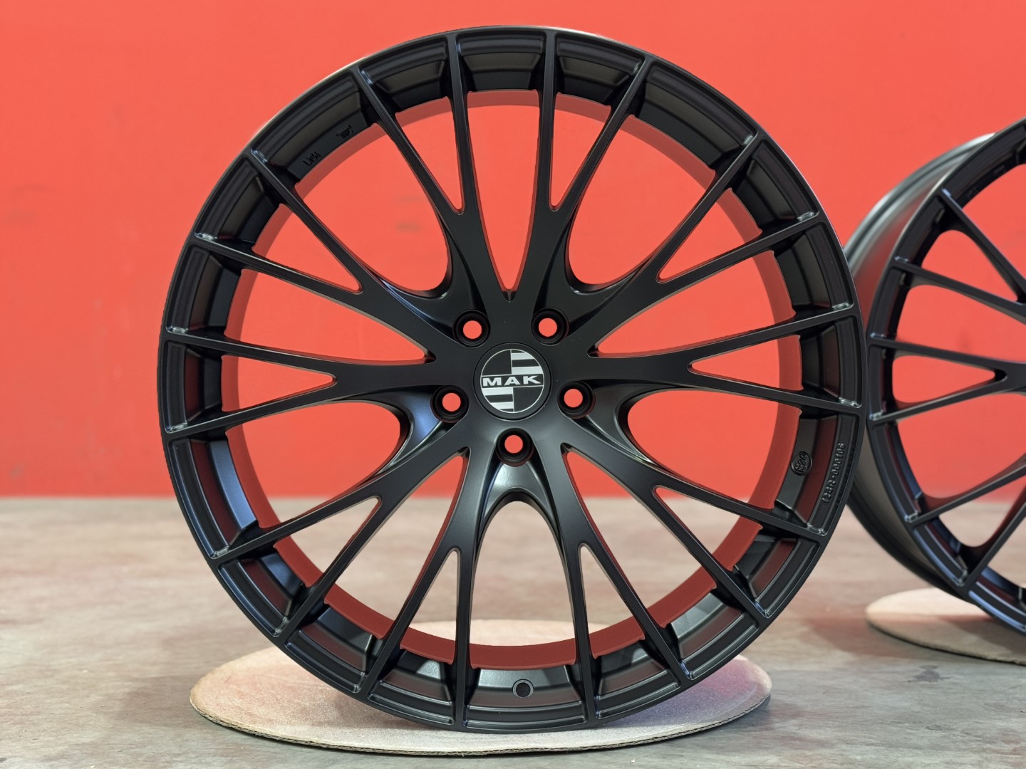 R21 5x112 (66,45) MAK RENNEN MATT BLACK 9.5J ET27 