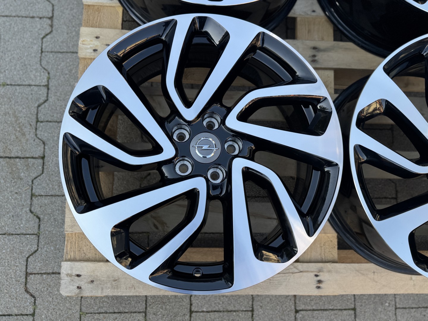 R19 5x108 Original Opel Grandland 7.5J ET42 OE YP00064680 