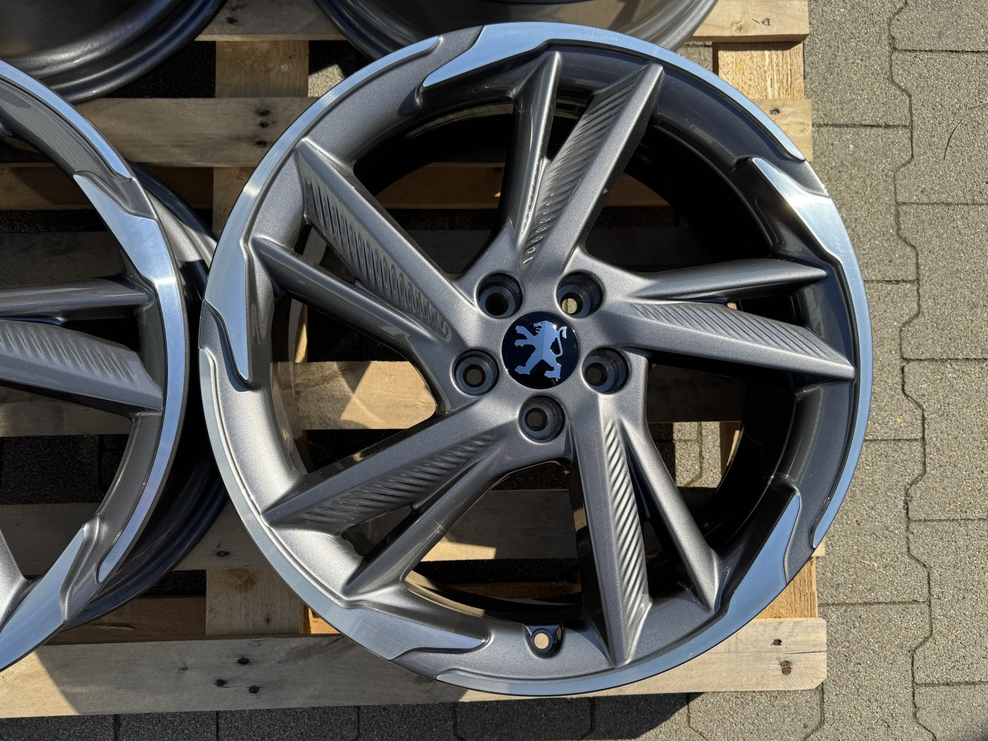 R19 5x108 Original Citroen DS7 7.5J ET46 OE 9817501377 ű