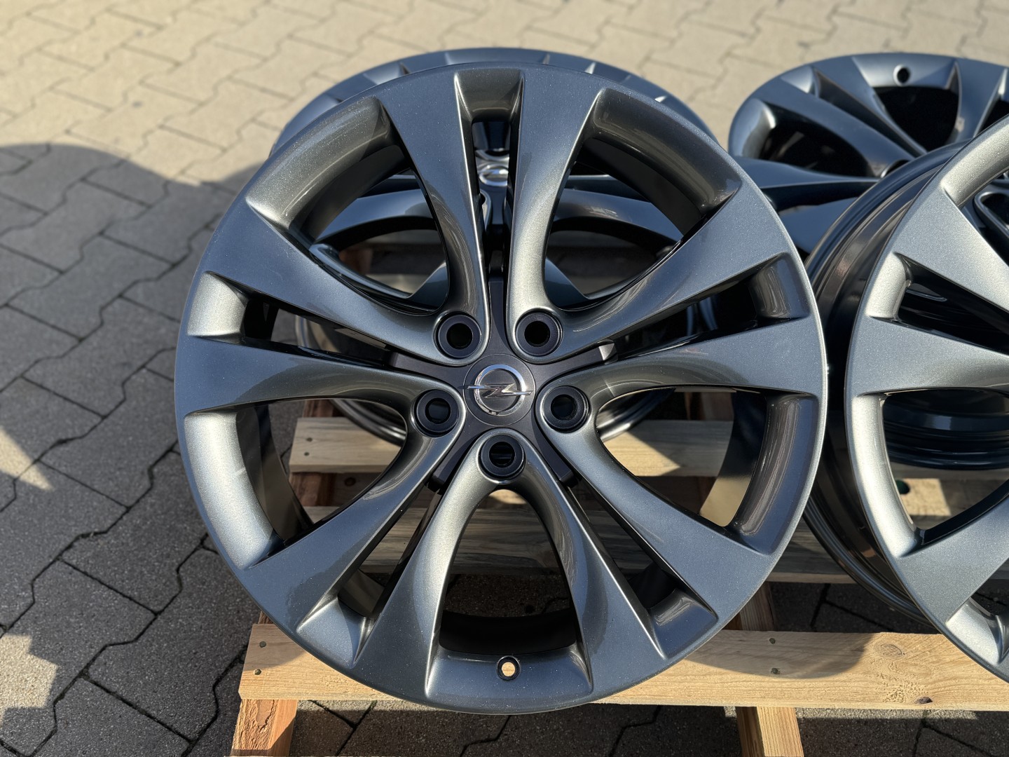 R20 5x120 Original Opel Insignia 8.5J ET45 OE 13258242