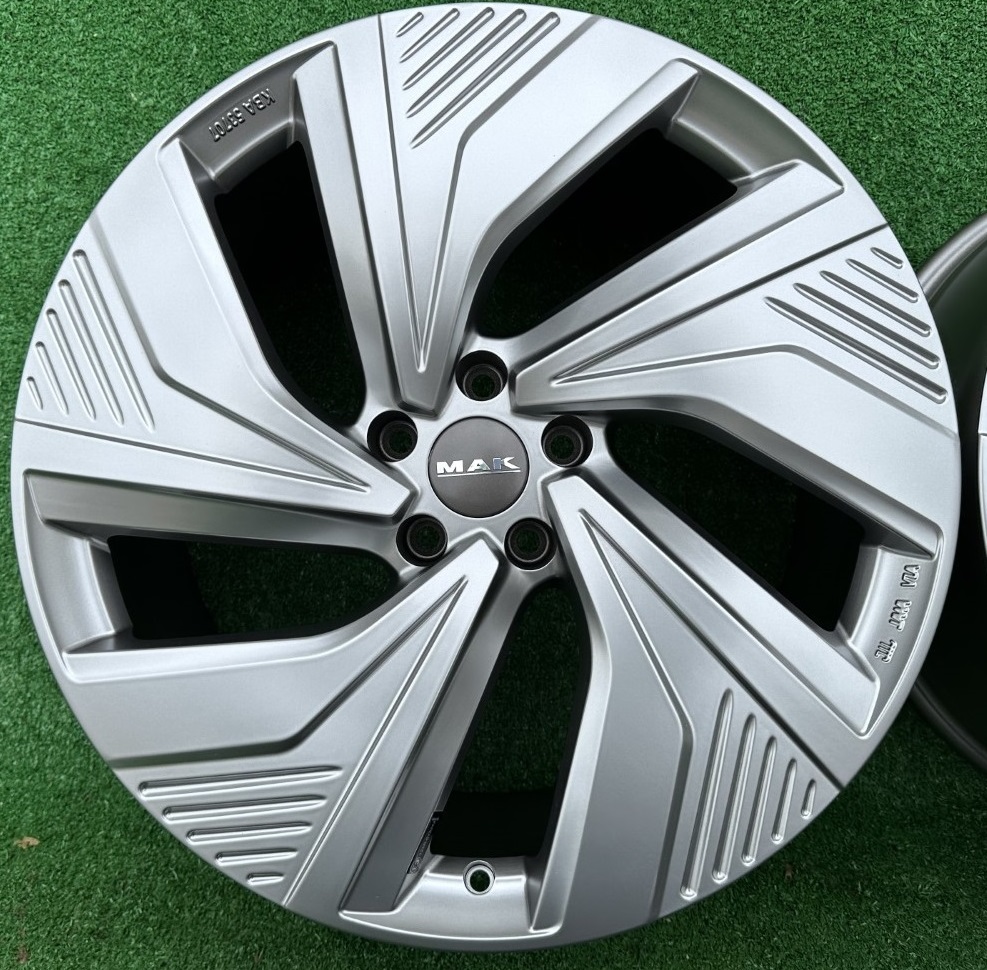 R20 5x112 (57,1) MAK ELECTRA LIGHT TITAN 7.5J ET44