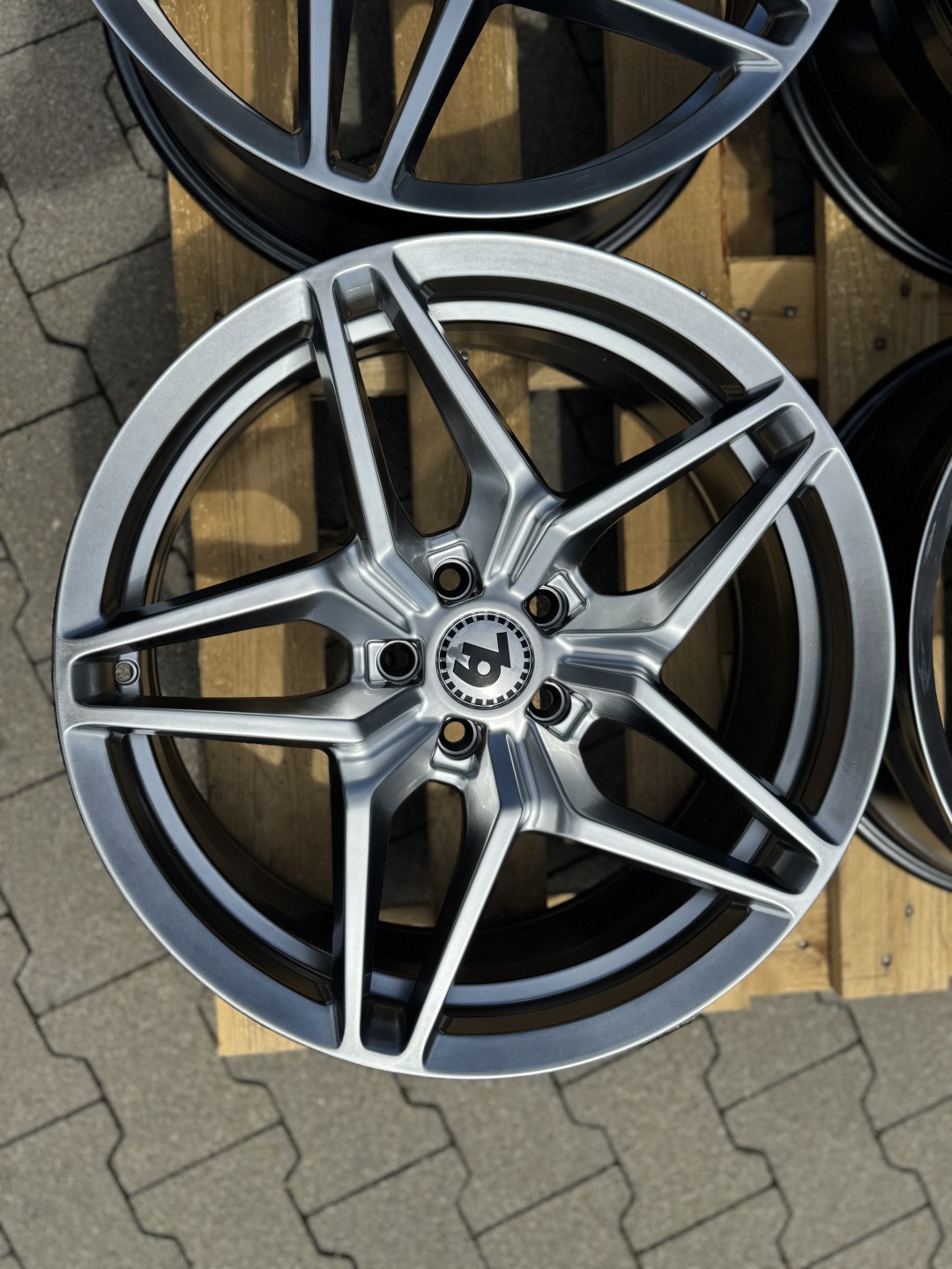 R19 5x112 (66,6) 79wheels seventy9 SCF-M DHB 8.5J ET35