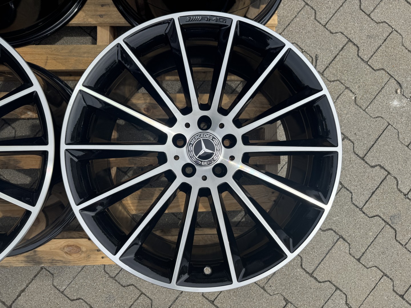 R21 5x112 Original Mercedes AMG  V167 GLE  - 10J ET54 OE A1674013400 -11J ET49 OE A1674013500  - DVOJROZMER 
