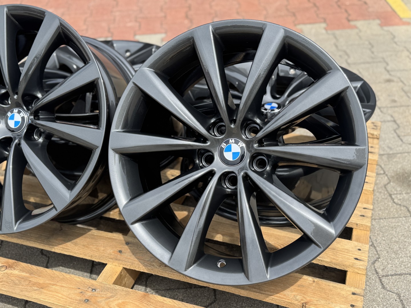 R18 5x112 Original BMW STYLING 642 - 8J ET30 - antracit glossy 