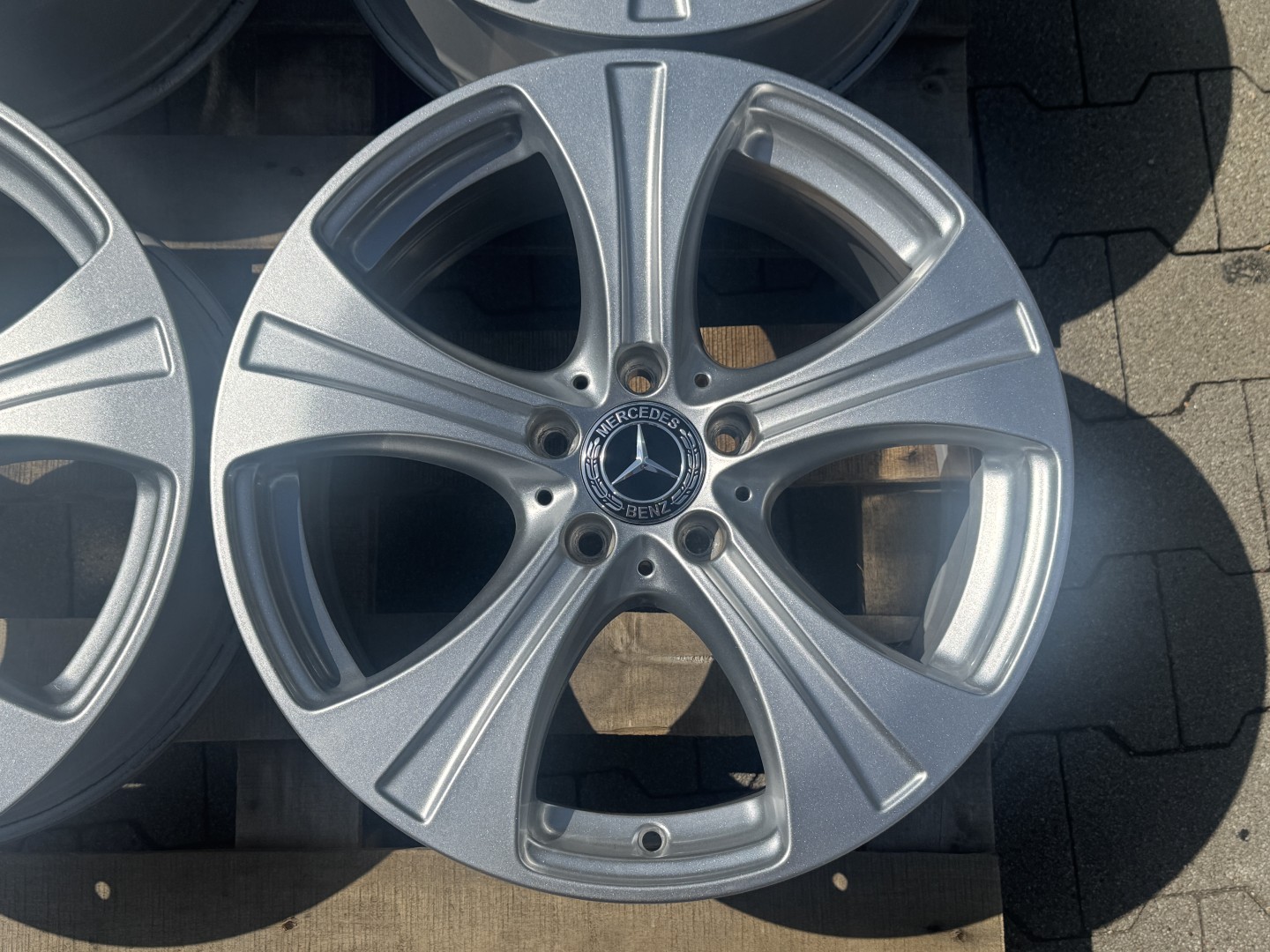R18 5x112 Original Mercedes GLC X253 C253 8J ET38 OE A2534010800 DEMO