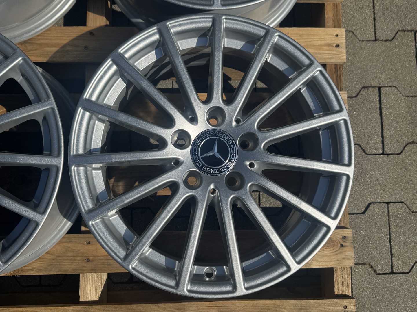 R16 5x112 Original Mercedes  7J ET32 OE A2134010900 
