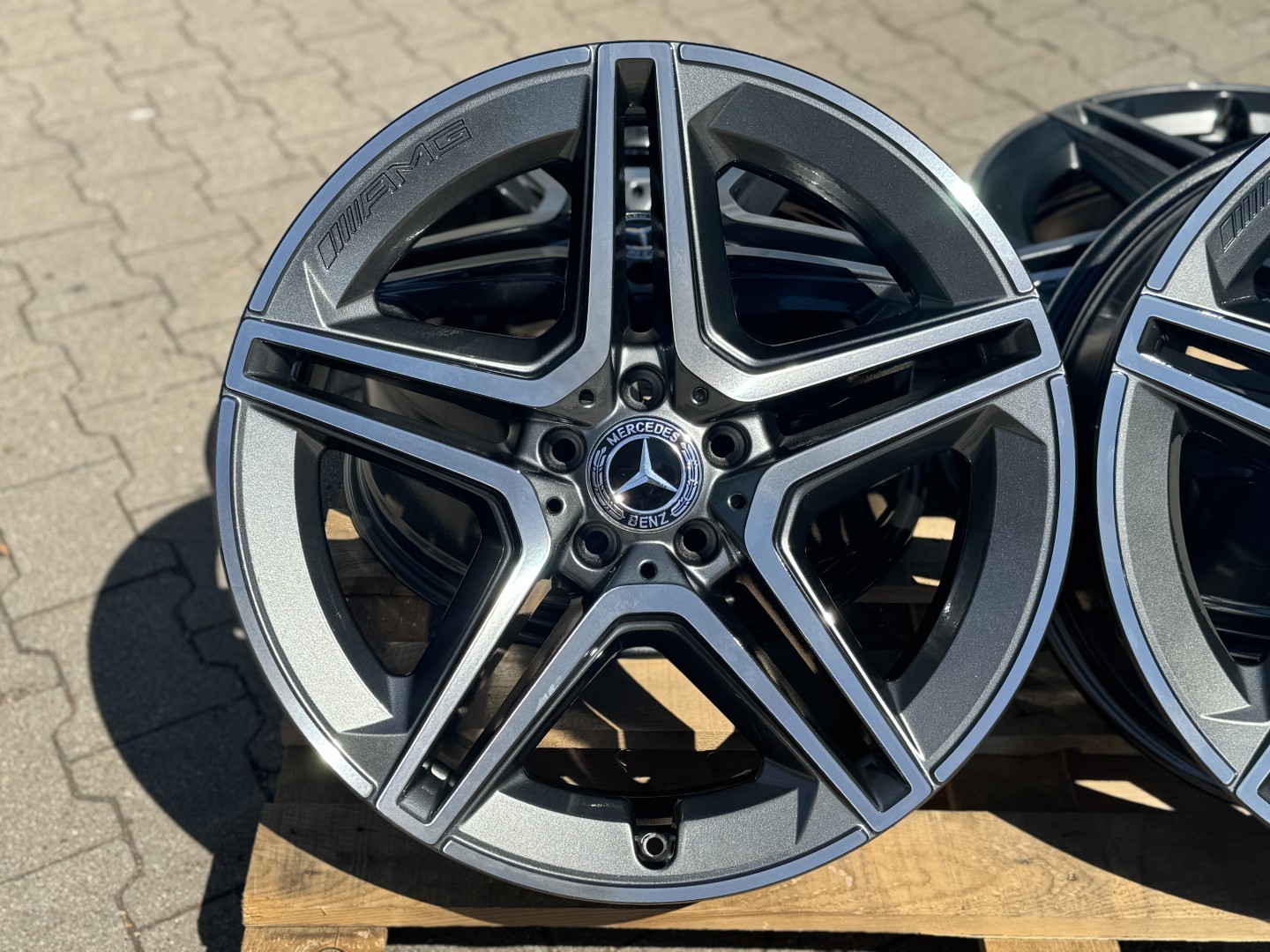 R20 5x112 Original Mercedes AMG  GLE C167 V167 AMG - 9J ET44 OE A1674013300 - 9J ET57 OE A1674013200 
