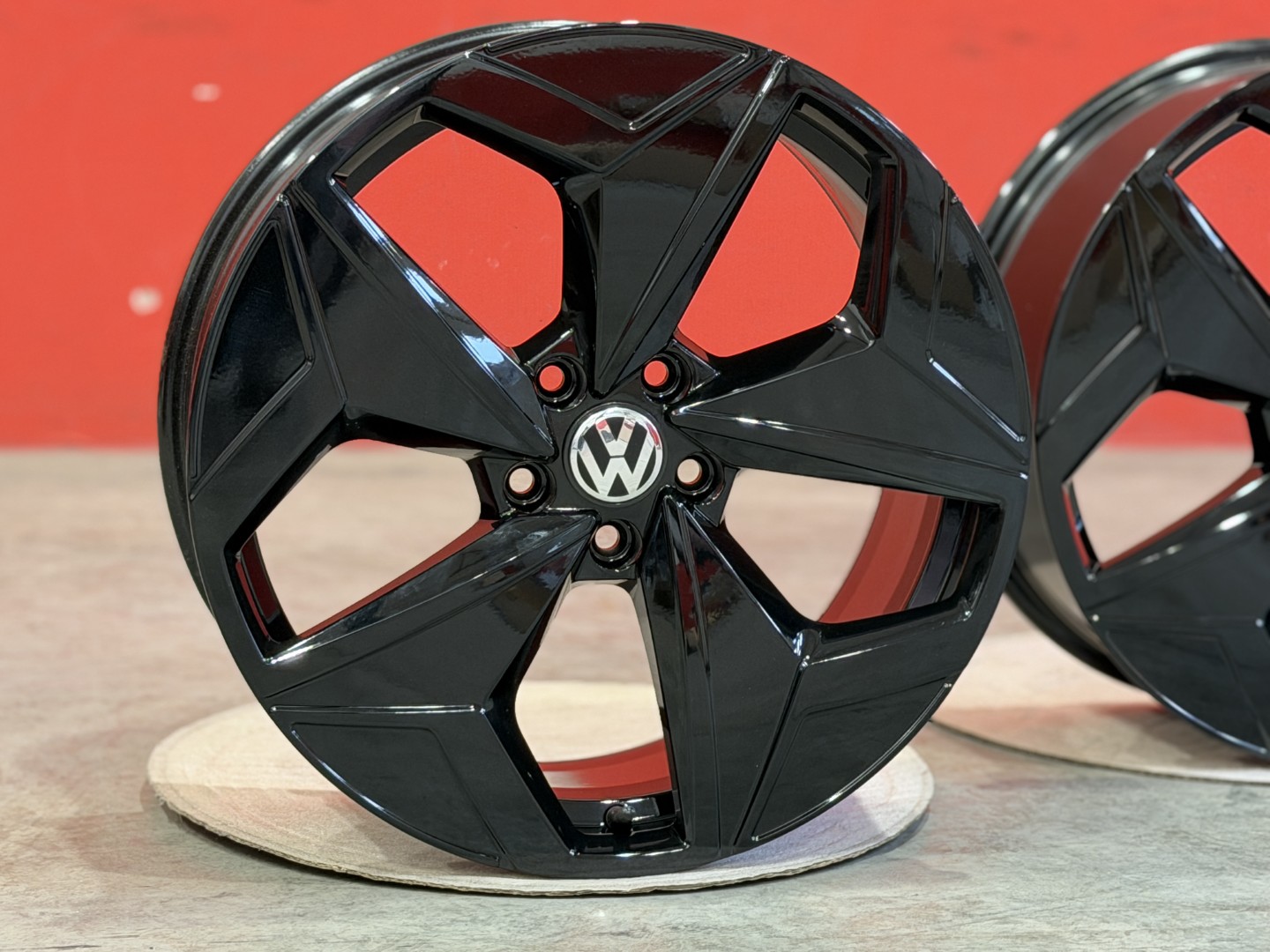 R19 5x112 Original Volkswagen VW ID.3 E11 Andoya - 7.5J ET50 OE 10A601025H