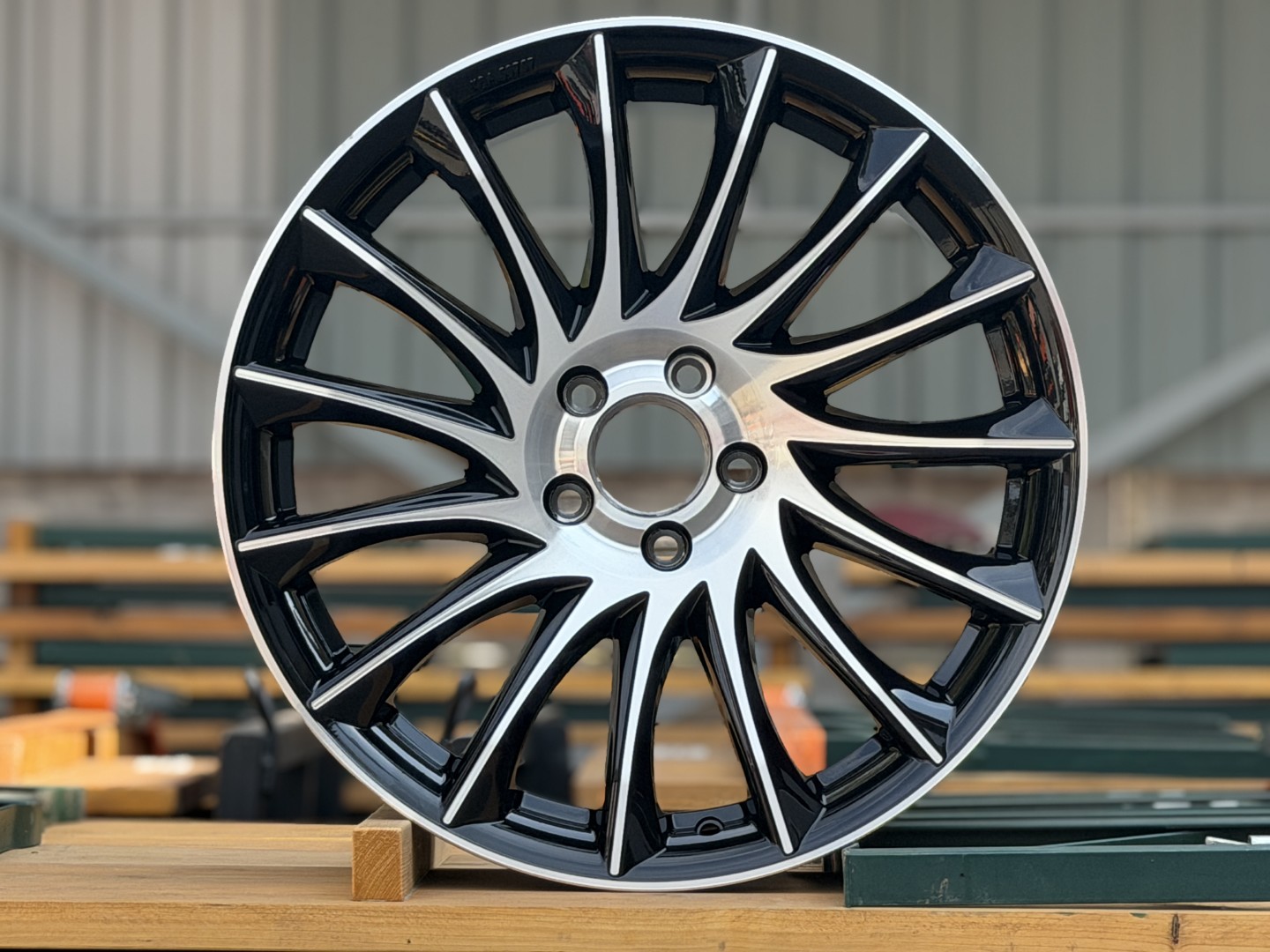 R19 5x112 (66,6) AGT 8J ET35 Black Diamond 19009-1021