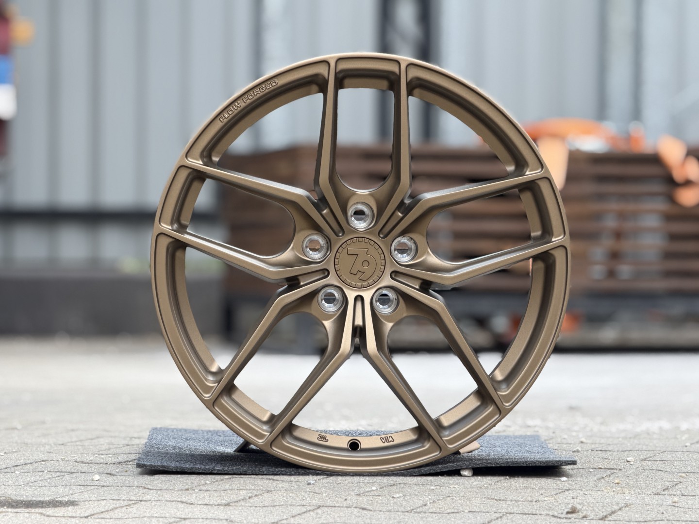 R18 5x112 (66,6) 79Wheels seventy9 SCF-Y SNB 8J ET30 