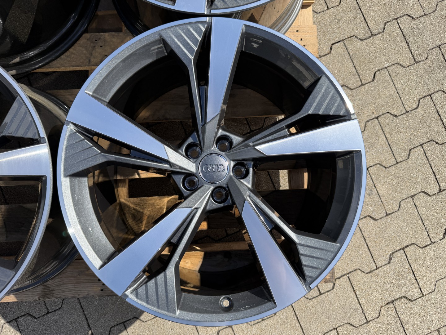 R21 5x112 Original Audi e-tron S SQ8 etron 10.5J ET25 OE 4KE601025H