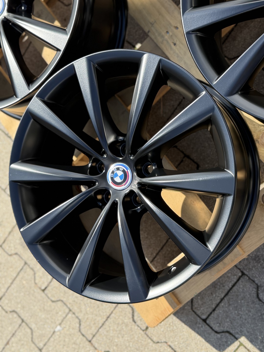 R18 5x112 Original BMW STYLING 642 - 8J ET30 - G11 G12 G30 G31  G32 - OE 6867338 Black Matte