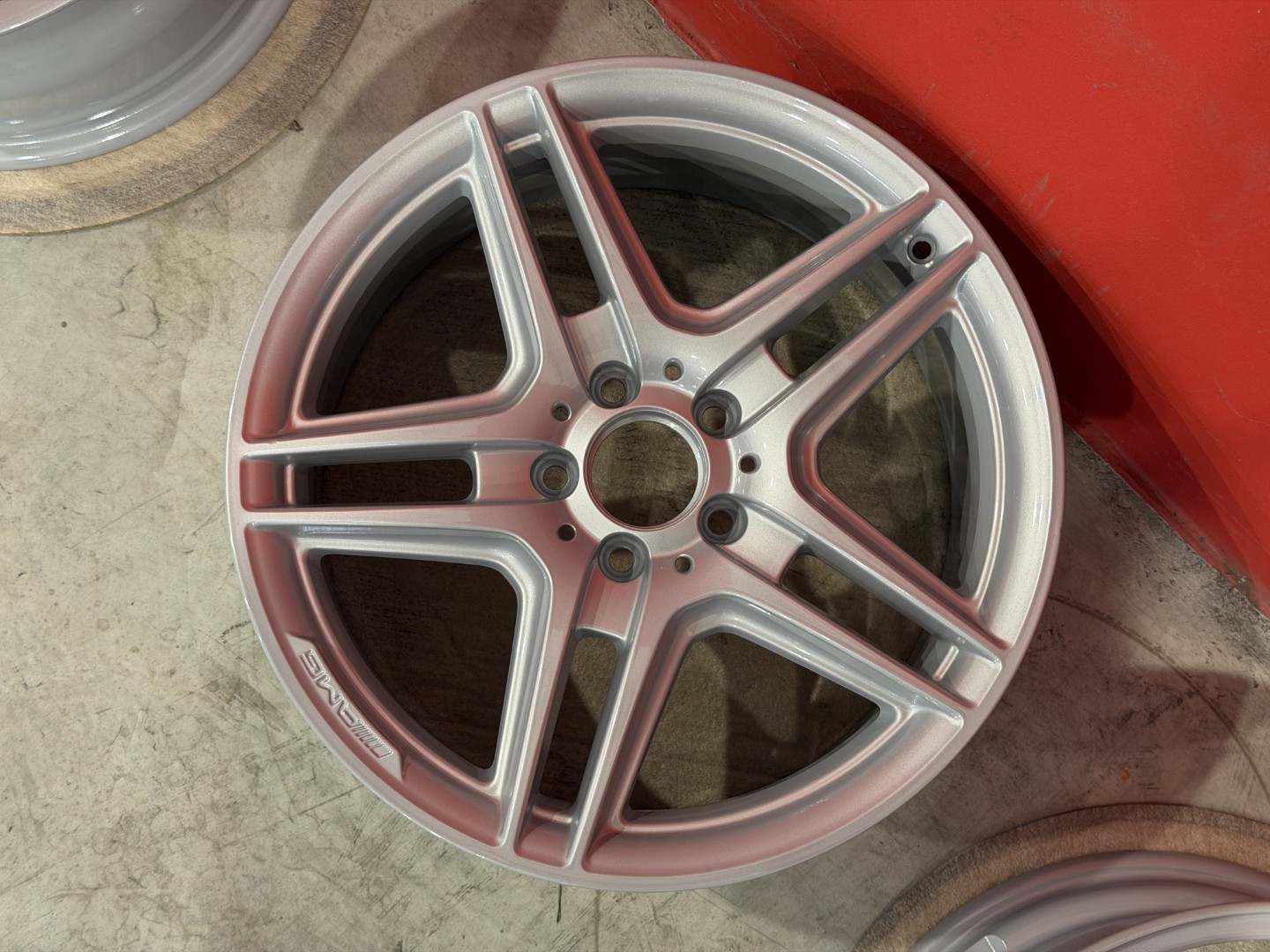 R18 Original mercedes 8J ET50 - A2044014102 - A204 401 4102 