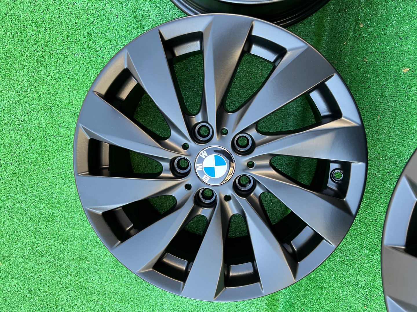 R17 5x120 Original Bmw style 381 - Styling 381 - 7.5J ET43 Black Matte